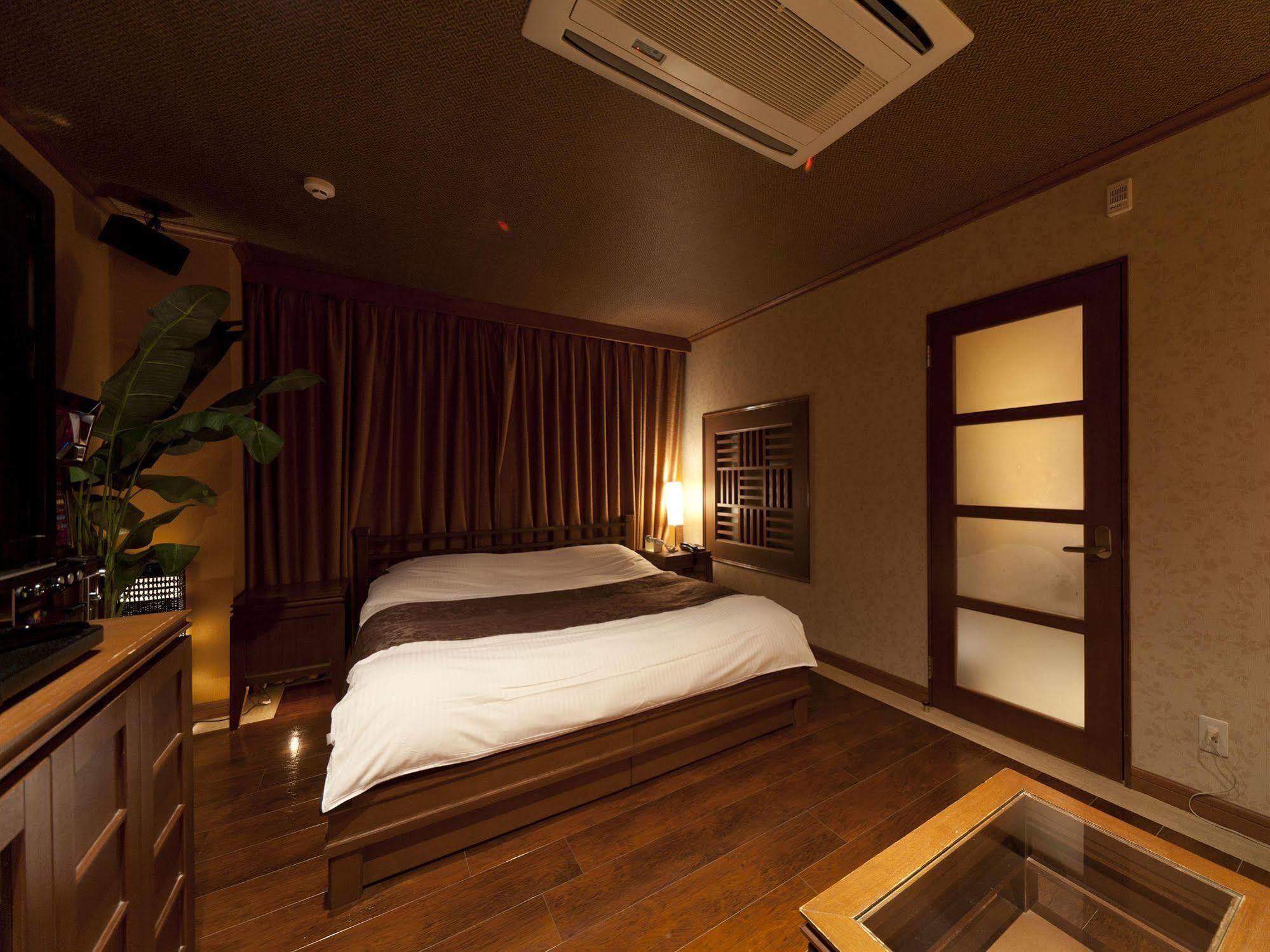 Hotel Grand Fine Kyoto Okazaki Heian Jingu Shrine (Adults Only) Экстерьер фото